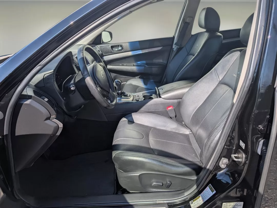 2012 /Graphite Infiniti G25 Sedan x (JN1DV6AR7CM) with an Other engine, located at 1430 Gateway Drive, Opelika, AL, 36801, (334) 239-0944, 32.637871, -85.409790 - 2012 Infiniti G25 Sedan x - Photo#9