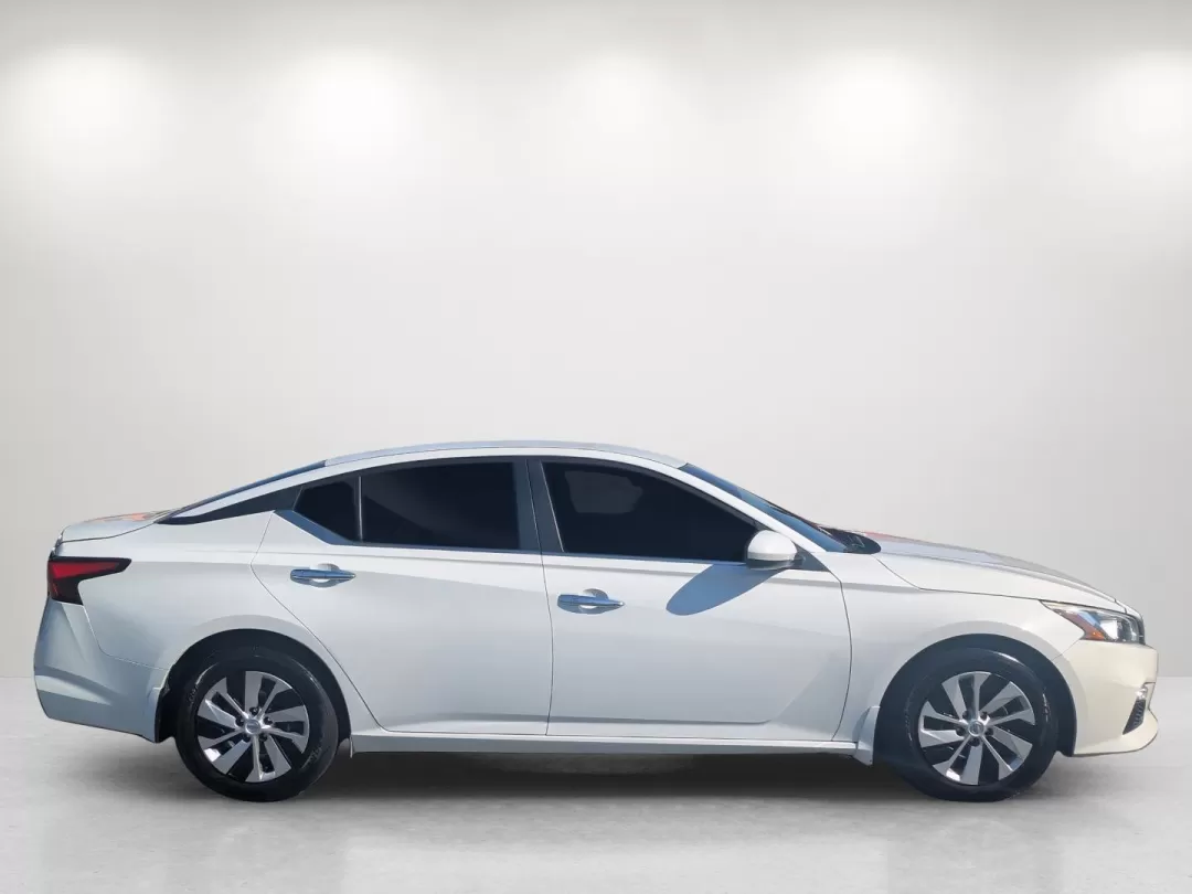 2019 /Charcoal Nissan Altima 2.5 S (1N4BL4BVXKC) with an Other engine, located at 1430 Gateway Drive, Opelika, AL, 36801, (334) 239-0944, 32.637871, -85.409790 - 2019 Nissan Altima 2.5 S - Photo#3