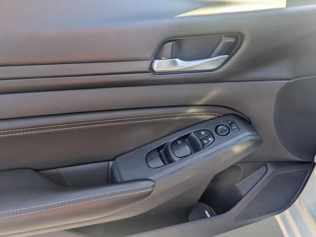 2019 /Charcoal Nissan Altima 2.5 S (1N4BL4BVXKC) with an Other engine, located at 1430 Gateway Drive, Opelika, AL, 36801, (334) 239-0944, 32.637871, -85.409790 - 2019 Nissan Altima 2.5 S - Photo#8