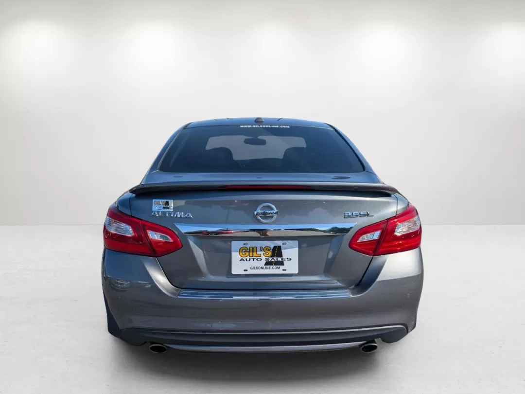 2016 Nissan Altima 3.5 SL (1N4BL3AP1GC) with an Other engine, located at 7000 Northlake Connector, Columbus, GA, 31904, (706) 987-8085, 32.524975, -84.978134 - 2016 Nissan Altima 3.5 SL - Photo#5