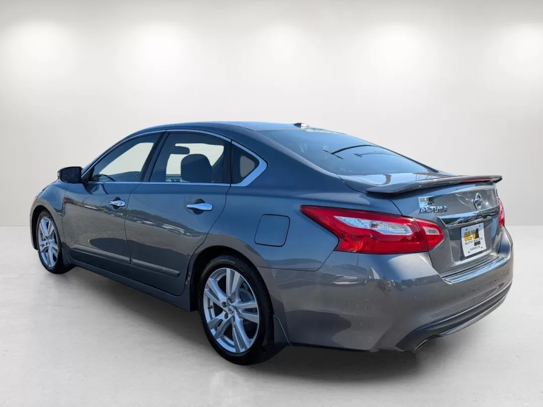 2016 Nissan Altima 3.5 SL (1N4BL3AP1GC) with an Other engine, located at 7000 Northlake Connector, Columbus, GA, 31904, (706) 987-8085, 32.524975, -84.978134 - 2016 Nissan Altima 3.5 SL - Photo#6