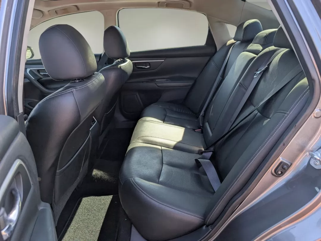 2016 Nissan Altima 3.5 SL (1N4BL3AP1GC) with an Other engine, located at 7000 Northlake Connector, Columbus, GA, 31904, (706) 987-8085, 32.524975, -84.978134 - 2016 Nissan Altima 3.5 SL - Photo#10