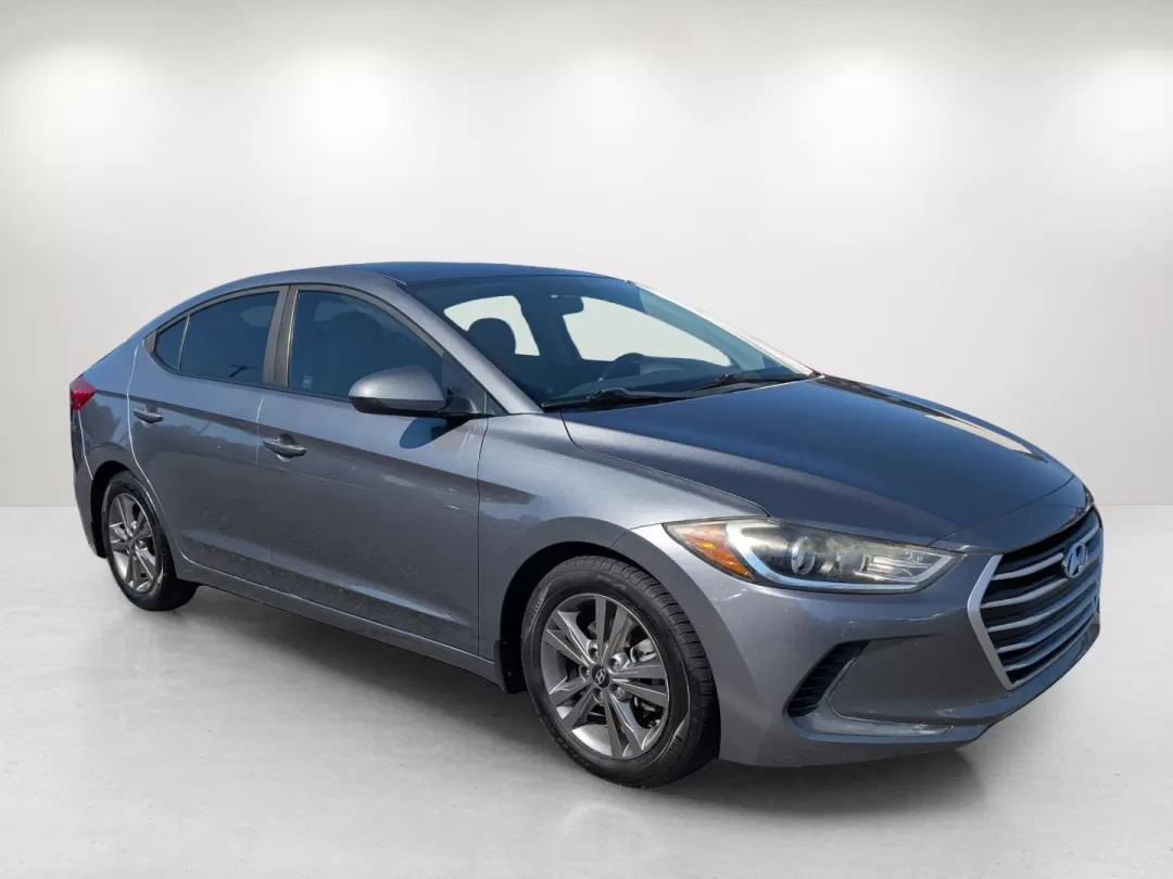 2018 /Black Hyundai Elantra SEL (5NPD84LF1JH) with an Other engine, located at 1430 Gateway Drive, Opelika, AL, 36801, (334) 239-0944, 32.637871, -85.409790 - **Discover Adventure and Comfort with the 2018 Hyundai Elantra SEL at Gils Auto - Phenix City!**<br /> <br /> Looking for a vehicle that effortlessly combines style, comfort, and versatility for your daily life? Whether you're commuting to work, running errands around Phenix City, or setting off on - Photo#2