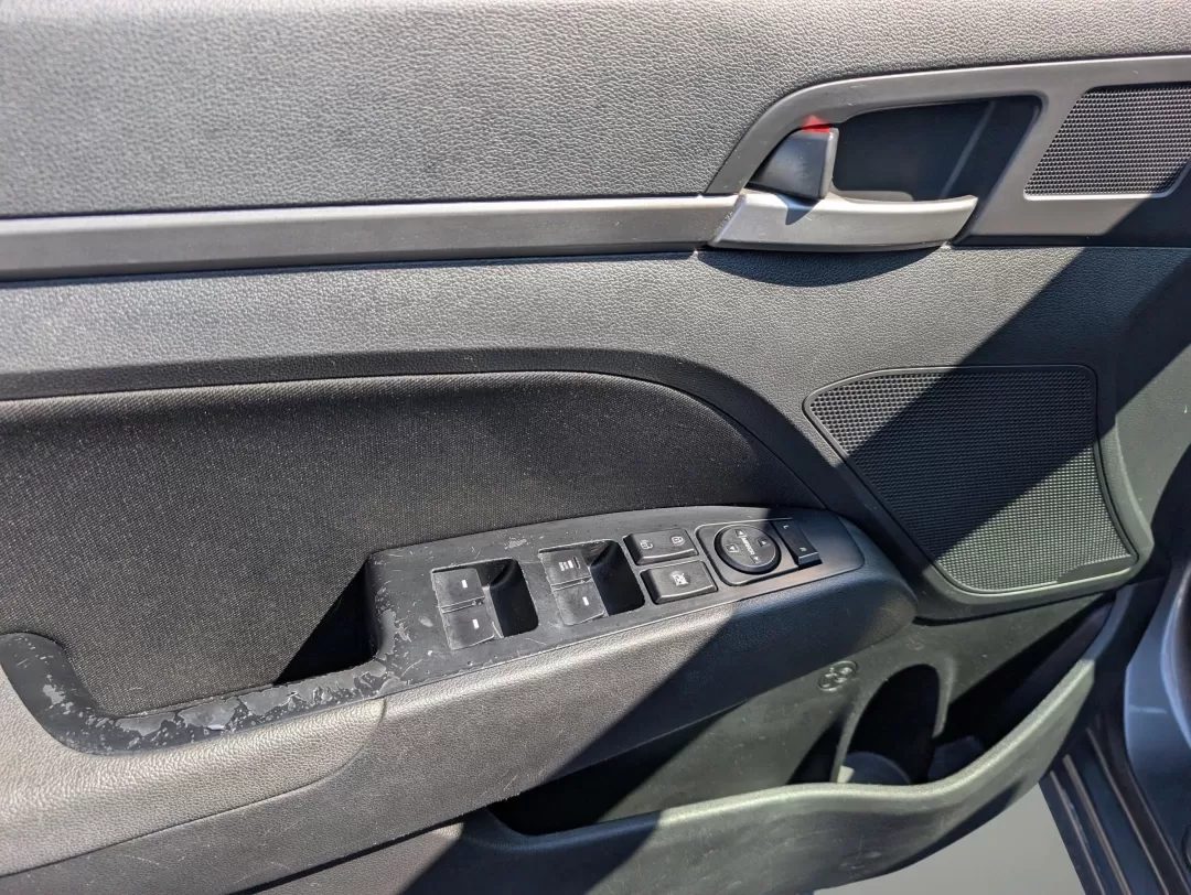 2018 /Black Hyundai Elantra SEL (5NPD84LF1JH) with an Other engine, located at 1430 Gateway Drive, Opelika, AL, 36801, (334) 239-0944, 32.637871, -85.409790 - **Discover Adventure and Comfort with the 2018 Hyundai Elantra SEL at Gils Auto - Phenix City!**<br /> <br /> Looking for a vehicle that effortlessly combines style, comfort, and versatility for your daily life? Whether you're commuting to work, running errands around Phenix City, or setting off on - Photo#8