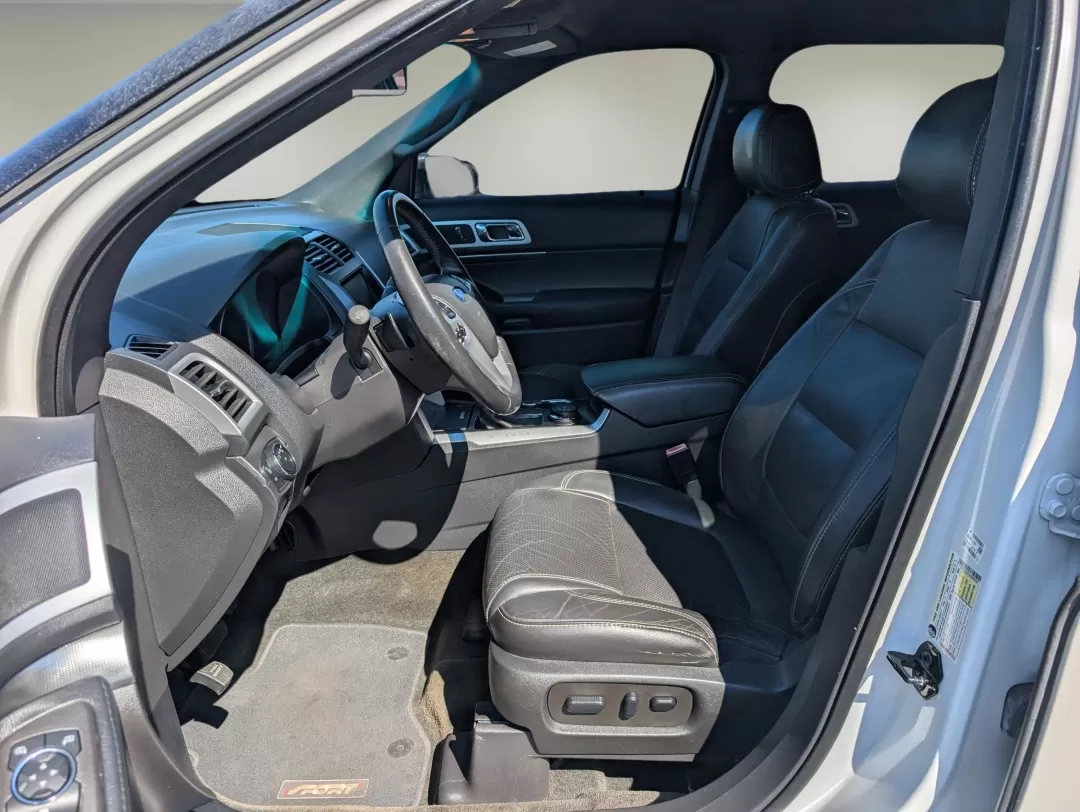 2015 Ford Explorer Sport (1FM5K8GT2FG) with an Other engine, located at 1430 Gateway Drive, Opelika, AL, 36801, (334) 239-0944, 32.637871, -85.409790 - **Adventure Awaits: Discover the 2015 Ford Explorer Sport at Gils Auto!**<br /> <br /> Are you ready to elevate your family outings or weekend adventures? The 2015 Ford Explorer Sport is the perfect SUV to accompany you on journeys big and small, offering both comfort and capability. With its robust - Photo#9