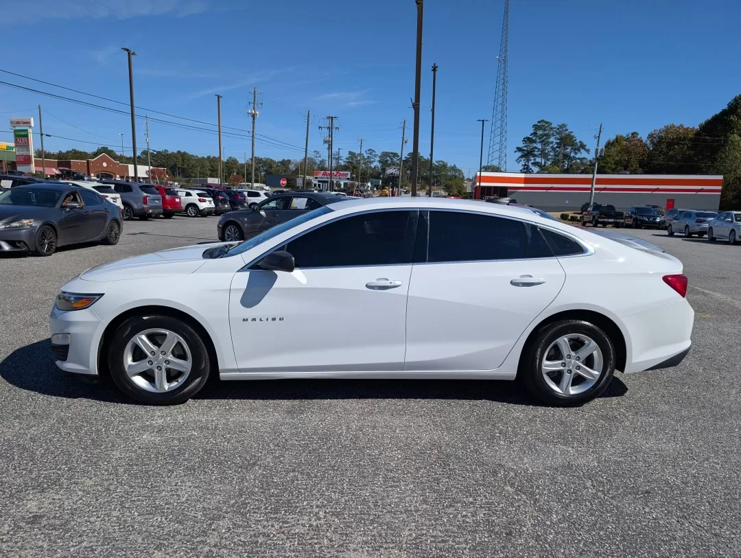 2021 /Dark Atmosphere/ Medium Ash Gray Chevrolet Malibu LS (1G1ZC5ST0MF) with an Other engine, located at 3959 U.S. 80 W, Phenix City, AL, 36870, (334) 297-4885, 32.469296, -85.135185 - **Elevate Your Everyday Commute with the 2021 Chevrolet Malibu LS**<br /> <br /> Are you looking for a reliable sedan that fits seamlessly into your busy lifestyle? Look no further than the 2021 Chevrolet Malibu LS, available now at Gils Auto in Phenix City, AL. Perfectly designed for daily commutes - Photo#8