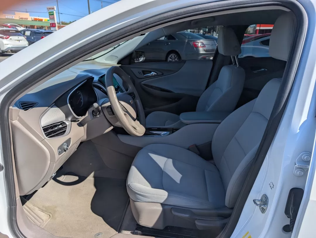 2021 /Dark Atmosphere/ Medium Ash Gray Chevrolet Malibu LS (1G1ZC5ST0MF) with an Other engine, located at 3959 U.S. 80 W, Phenix City, AL, 36870, (334) 297-4885, 32.469296, -85.135185 - **Elevate Your Everyday Commute with the 2021 Chevrolet Malibu LS**<br /> <br /> Are you looking for a reliable sedan that fits seamlessly into your busy lifestyle? Look no further than the 2021 Chevrolet Malibu LS, available now at Gils Auto in Phenix City, AL. Perfectly designed for daily commutes - Photo#10