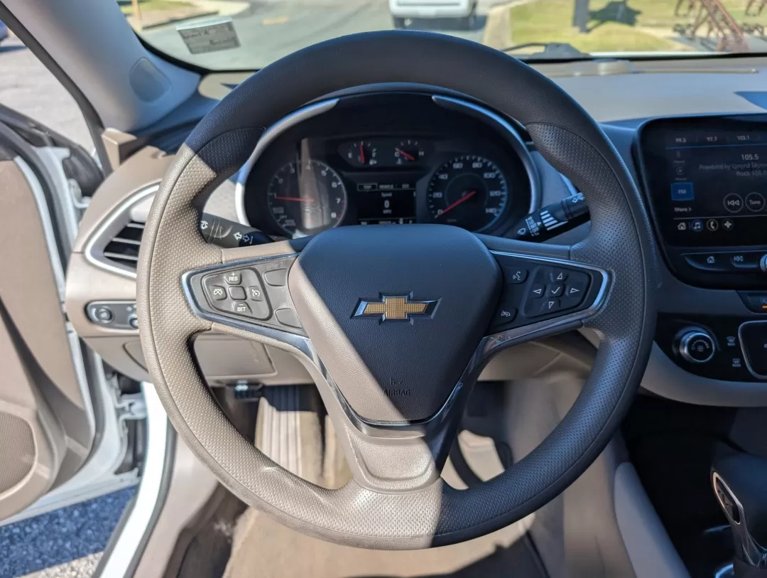 2021 /Dark Atmosphere/ Medium Ash Gray Chevrolet Malibu LS (1G1ZC5ST0MF) with an Other engine, located at 3959 U.S. 80 W, Phenix City, AL, 36870, (334) 297-4885, 32.469296, -85.135185 - **Elevate Your Everyday Commute with the 2021 Chevrolet Malibu LS**<br /> <br /> Are you looking for a reliable sedan that fits seamlessly into your busy lifestyle? Look no further than the 2021 Chevrolet Malibu LS, available now at Gils Auto in Phenix City, AL. Perfectly designed for daily commutes - Photo#16