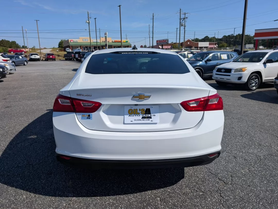 2021 /Dark Atmosphere/ Medium Ash Gray Chevrolet Malibu LS (1G1ZC5ST0MF) with an Other engine, located at 7000 Northlake Connector, Columbus, GA, 31904, (706) 987-8085, 32.524975, -84.978134 - 2021 Chevrolet Malibu LS - Photo#5