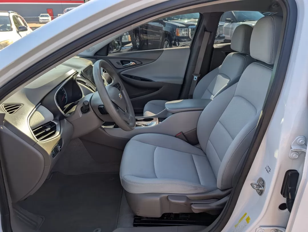 2021 /Dark Atmosphere/ Medium Ash Gray Chevrolet Malibu LS (1G1ZC5ST0MF) with an Other engine, located at 7000 Northlake Connector, Columbus, GA, 31904, (706) 987-8085, 32.524975, -84.978134 - 2021 Chevrolet Malibu LS - Photo#9