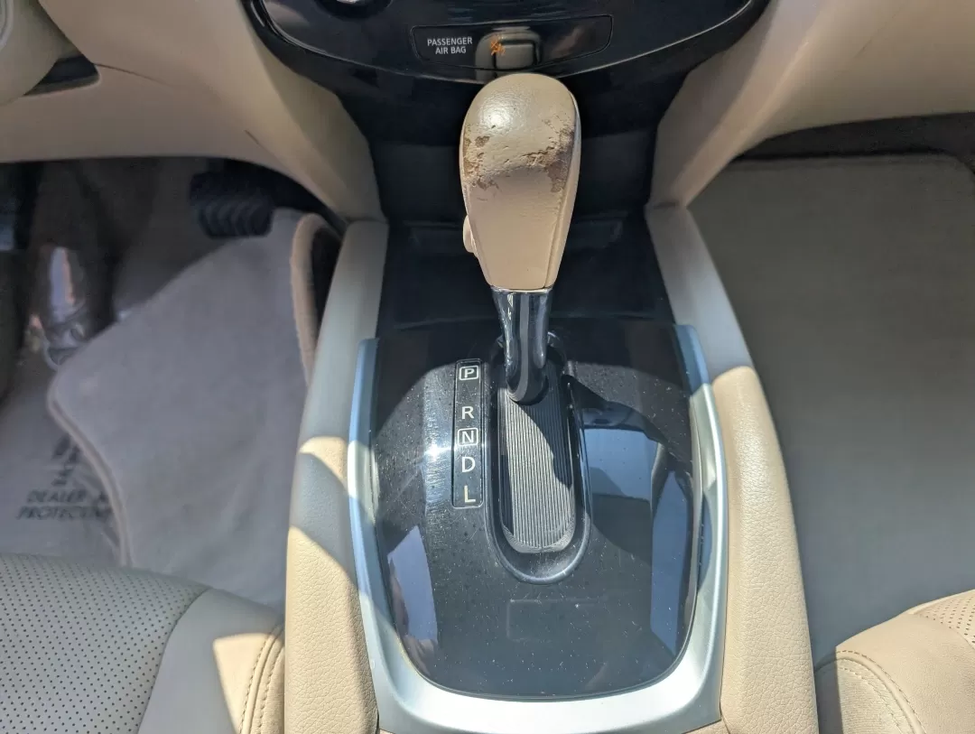 2014 /Almond Nissan Rogue SL (5N1AT2MT4EC) with an Other engine, located at 7000 Northlake Connector, Columbus, GA, 31904, (706) 987-8085, 32.524975, -84.978134 - 2014 Nissan Rogue SL - Photo#13