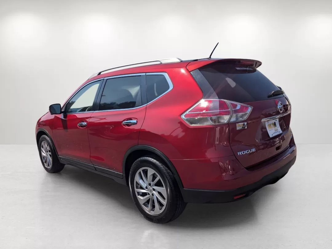 2014 /Almond Nissan Rogue SL (5N1AT2MT4EC) with an Other engine, located at 7000 Northlake Connector, Columbus, GA, 31904, (706) 987-8085, 32.524975, -84.978134 - **Elevate Your Lifestyle with the 2014 Nissan Rogue SL Perfect for Every Adventure!**<br /> <br /> Are you searching for a versatile vehicle that seamlessly blends style, comfort, and the reliability you need for daily life? Look no further than the 2014 Nissan Rogue SL, available now at Gils Auto - Photo#7