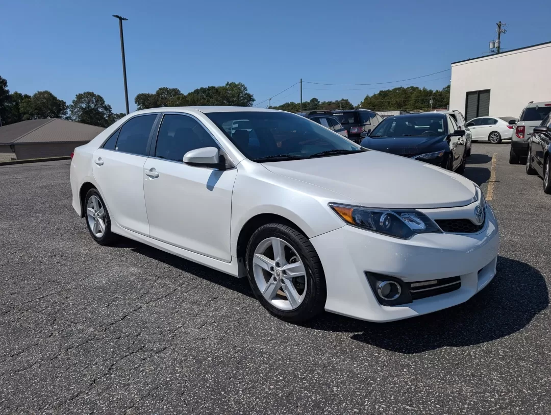 2012 Toyota Camry SE (4T1BF1FK3CU) with an Other engine, located at 3959 U.S. 80 W, Phenix City, AL, 36870, (334) 297-4885, 32.469296, -85.135185 - 2012 Toyota Camry SE - Photo#2