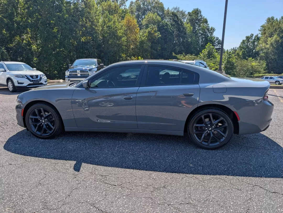 2019 /Black Dodge Charger SXT (2C3CDXBG9KH) with an Other engine, located at 3959 U.S. 80 W, Phenix City, AL, 36870, (334) 297-4885, 32.469296, -85.135185 - 2019 Dodge Charger SXT - Photo#7