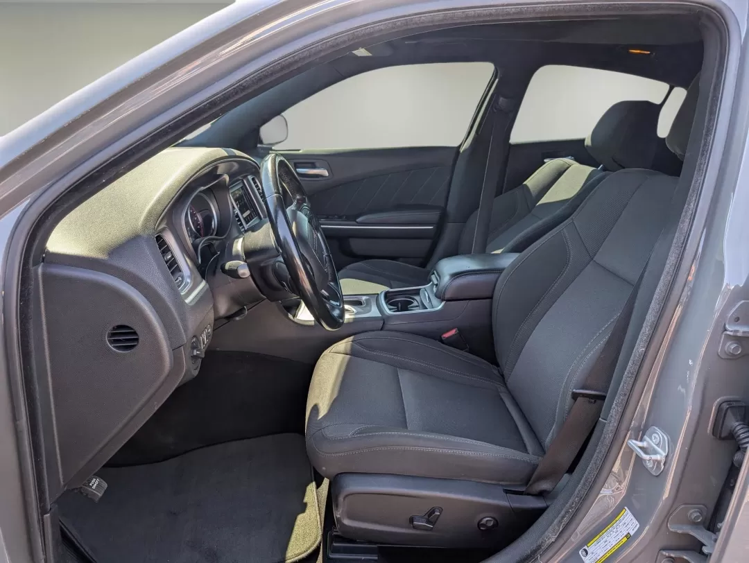 2019 /Black Dodge Charger SXT (2C3CDXBG9KH) with an Other engine, located at 1430 Gateway Drive, Opelika, AL, 36801, (334) 239-0944, 32.637871, -85.409790 - 2019 Dodge Charger SXT - Photo#9