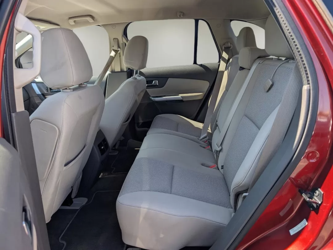 2014 Ford Edge SEL (2FMDK3JC5EB) with an Other engine, located at 804 22nd Ave, Phenix City, AL, 36870, (334) 297-1860, 32.484749, -85.024475 - Are you searching for the perfect SUV to elevate your everyday adventures? Look no further than this stunning 2014 Ford Edge SEL at Gils Auto in Phenix City, AL. Perfect for growing families or anyone looking for a reliable vehicle for their daily commute, this versatile SUV offers a blend of comfor - Photo#10