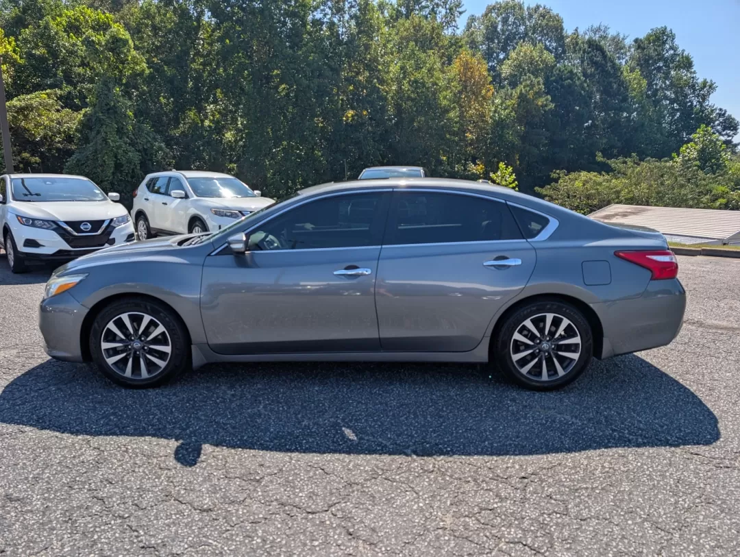 2016 /Beige Nissan Altima 2.5 SL (1N4AL3APXGC) with an Other engine, located at 3959 U.S. 80 W, Phenix City, AL, 36870, (334) 297-4885, 32.469296, -85.135185 - 2016 Nissan Altima 2.5 SL - Photo#7