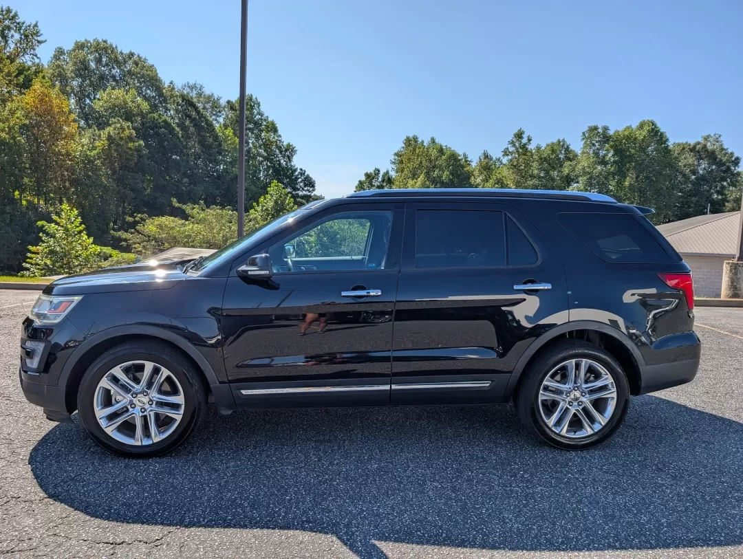 2017 Ford Explorer Limited (1FM5K7FH8HG) with an Other engine, located at 804 22nd Ave, Phenix City, AL, 36870, (334) 297-1860, 32.484749, -85.024475 - 2017 Ford Explorer Limited - Photo#7