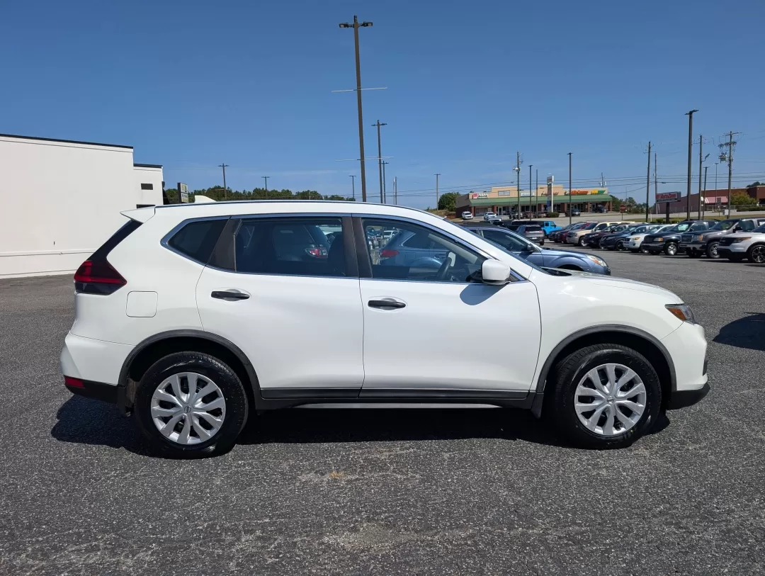 2018 /Charcoal Nissan Rogue S (KNMAT2MV1JP) with an Other engine, located at 804 22nd Ave, Phenix City, AL, 36870, (334) 297-1860, 32.484749, -85.024475 - 2018 Nissan Rogue S - Photo#3