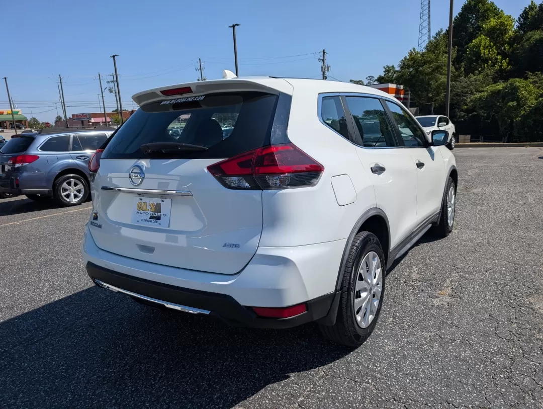 2018 /Charcoal Nissan Rogue S (KNMAT2MV1JP) with an Other engine, located at 804 22nd Ave, Phenix City, AL, 36870, (334) 297-1860, 32.484749, -85.024475 - 2018 Nissan Rogue S - Photo#4