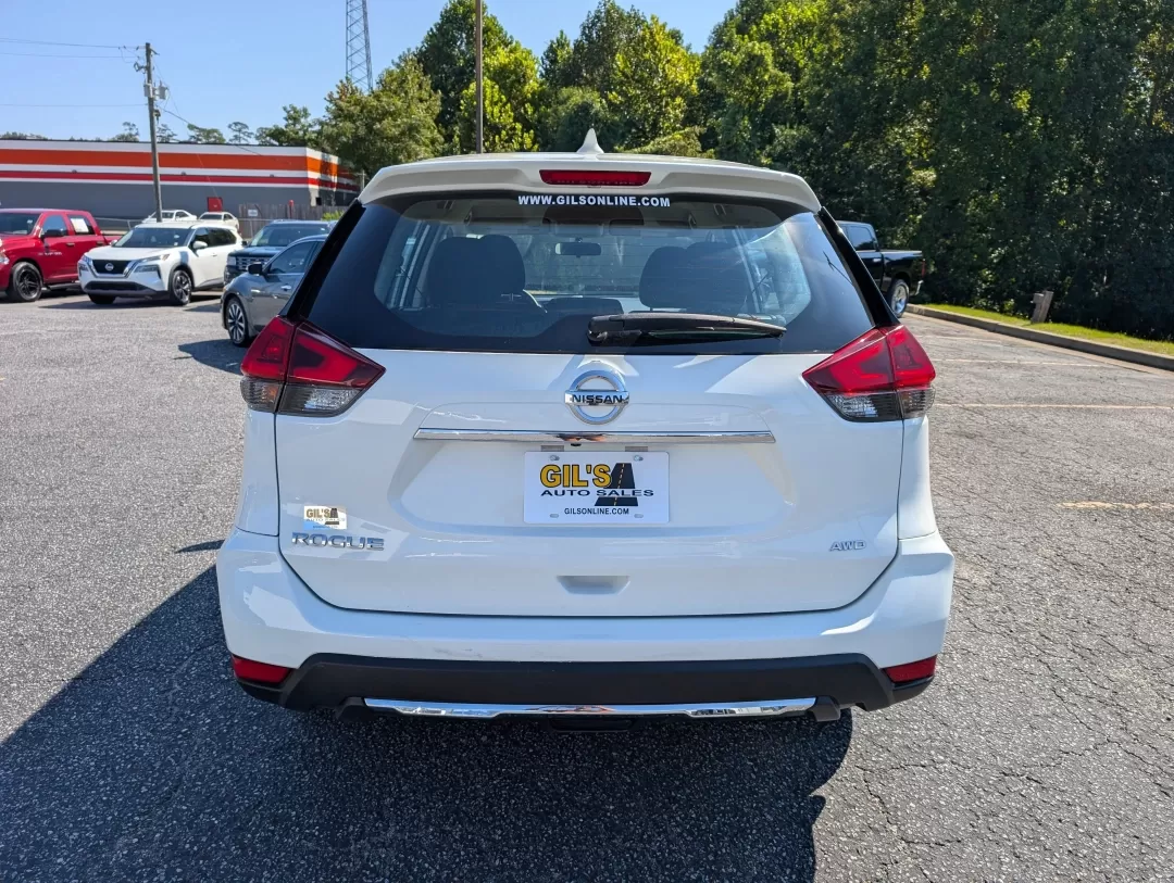 2018 /Charcoal Nissan Rogue S (KNMAT2MV1JP) with an Other engine, located at 804 22nd Ave, Phenix City, AL, 36870, (334) 297-1860, 32.484749, -85.024475 - 2018 Nissan Rogue S - Photo#5