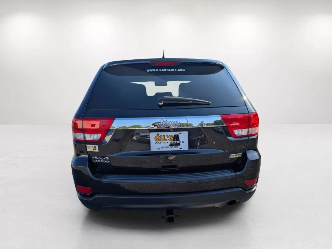 2012 /Dark Graystone/Medium Graystone Jeep Grand Cherokee Laredo (1C4RJFAG5CC) with an Other engine, located at 7000 Northlake Connector, Columbus, GA, 31904, (706) 987-8085, 32.524975, -84.978134 - **Adventure Awaits with This 2012 Jeep Grand Cherokee Laredo at Gils Auto - Your Local Buy Here Pay Here Dealership!**<br /> <br /> Are you ready to embark on your next adventure? The 2012 Jeep Grand Cherokee Laredo is the perfect companion for those who crave exploration and comfort. Whether you're - Photo#6