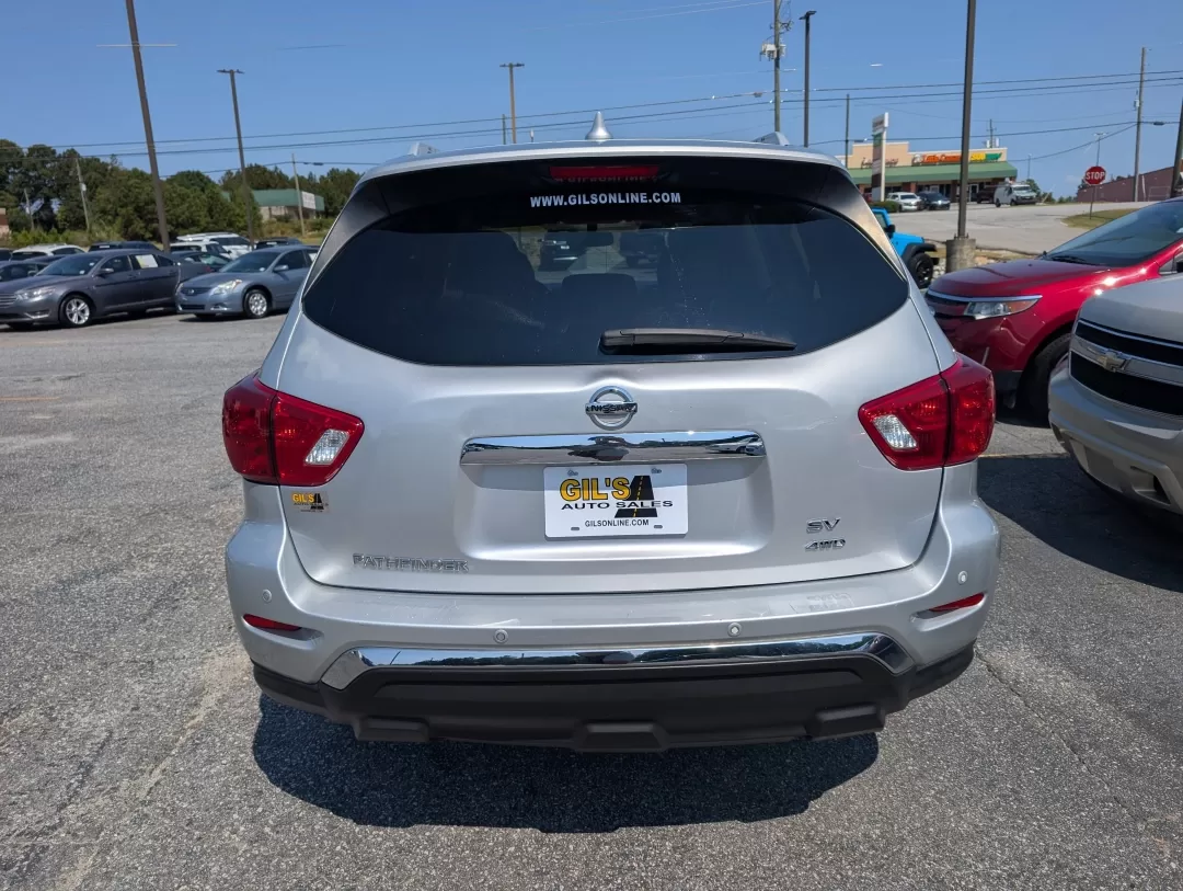 2019 /Charcoal Nissan Pathfinder SV (5N1DR2MM8KC) with an Other engine, located at 3959 U.S. 80 W, Phenix City, AL, 36870, (334) 297-4885, 32.469296, -85.135185 - **Explore the Great Outdoors in Style: 2019 Nissan Pathfinder SV at Gils Auto - Phenix City**<br /> <br /> Are you ready to elevate your family adventures or daily commutes? Look no further than the 2019 Nissan Pathfinder SV, an SUV designed for those who crave both comfort and performance. This ver - Photo#5