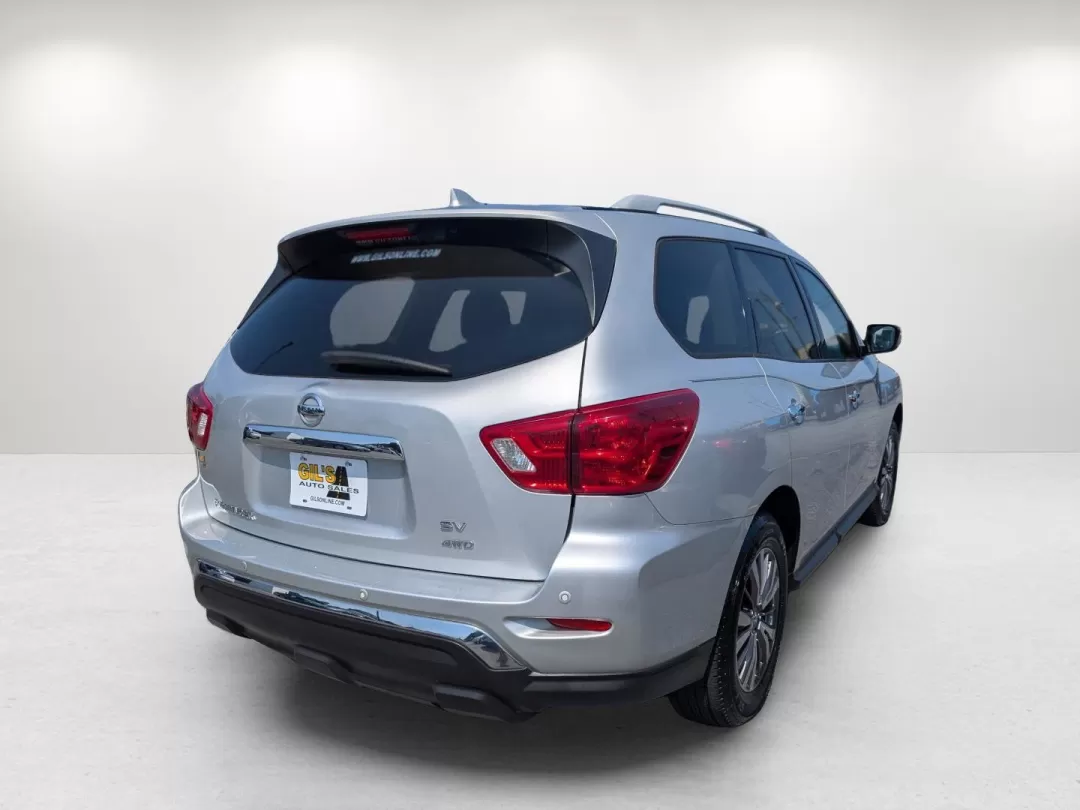 2019 /Charcoal Nissan Pathfinder SV (5N1DR2MM8KC) with an Other engine, located at 3959 U.S. 80 W, Phenix City, AL, 36870, (334) 297-4885, 32.469296, -85.135185 - **Explore the Great Outdoors in Style: 2019 Nissan Pathfinder SV at Gils Auto - Phenix City**<br /> <br /> Are you ready to elevate your family adventures or daily commutes? Look no further than the 2019 Nissan Pathfinder SV, an SUV designed for those who crave both comfort and performance. This ver - Photo#4