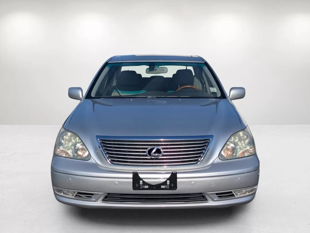 2004 Lexus LS 430 (JTHBN36F840) with an Other engine, located at 1430 Gateway Drive, Opelika, AL, 36801, (334) 239-0944, 32.637871, -85.409790 - **Discover Luxury and Comfort with the 2004 Lexus LS 430 at Gils Auto Your Premier Buy Here Pay Here Dealership in Phenix City, AL!**<br /> <br /> Are you on the hunt for a vehicle that combines elegance with performance, perfect for both daily commutes and weekend getaways? Look no further than th - Photo#1