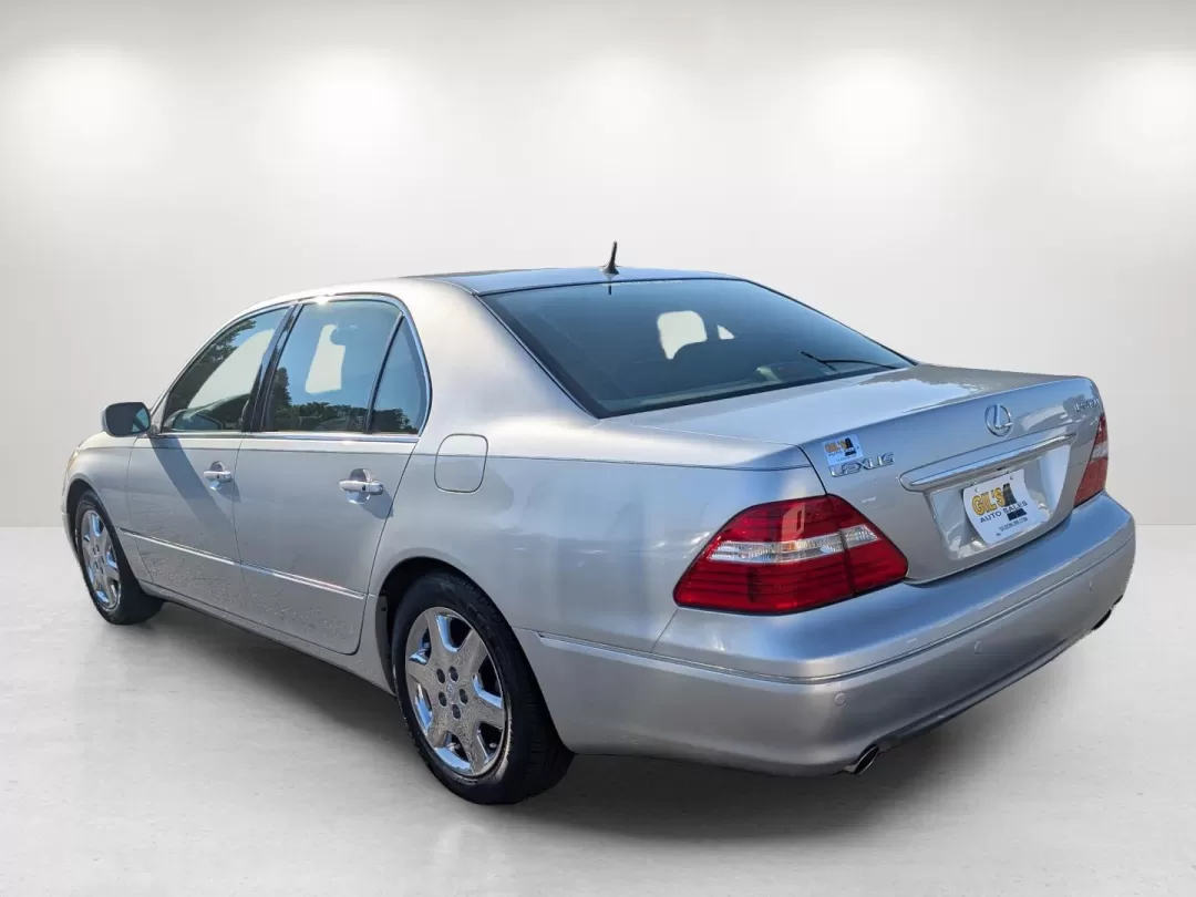 2004 Lexus LS 430 (JTHBN36F840) with an Other engine, located at 1430 Gateway Drive, Opelika, AL, 36801, (334) 239-0944, 32.637871, -85.409790 - **Discover Luxury and Comfort with the 2004 Lexus LS 430 at Gils Auto Your Premier Buy Here Pay Here Dealership in Phenix City, AL!**<br /> <br /> Are you on the hunt for a vehicle that combines elegance with performance, perfect for both daily commutes and weekend getaways? Look no further than th - Photo#6