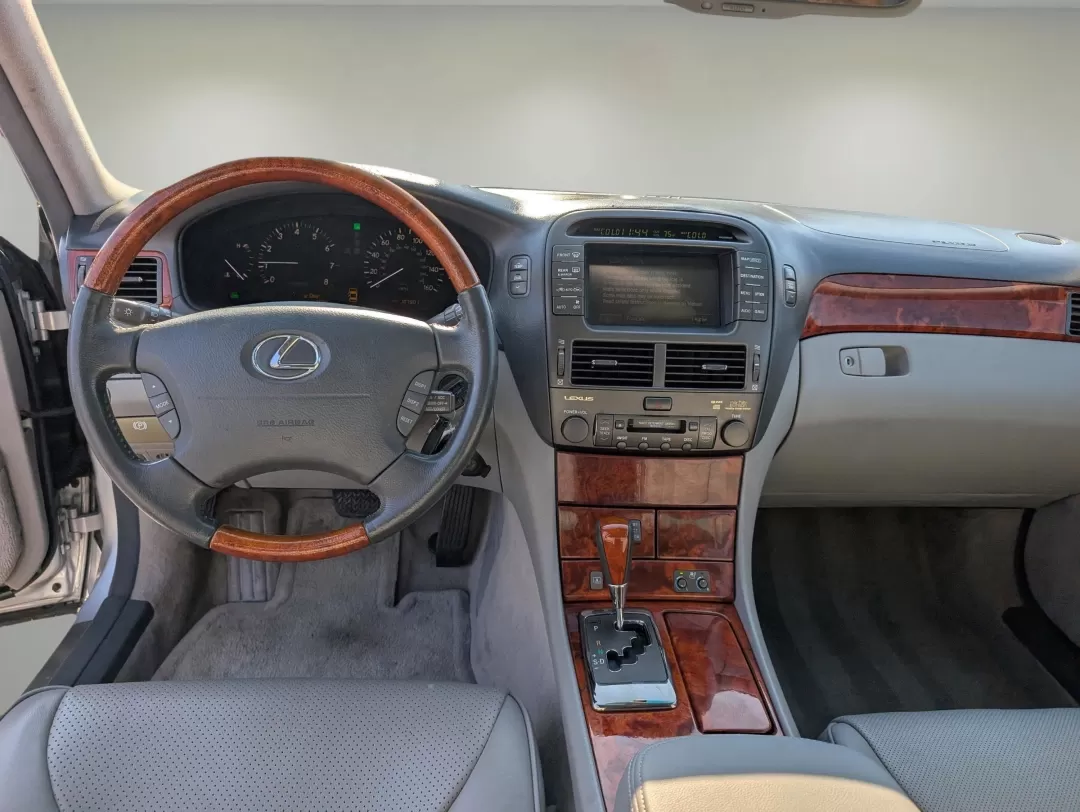 2004 Lexus LS 430 (JTHBN36F840) with an Other engine, located at 1430 Gateway Drive, Opelika, AL, 36801, (334) 239-0944, 32.637871, -85.409790 - **Discover Luxury and Comfort with the 2004 Lexus LS 430 at Gils Auto Your Premier Buy Here Pay Here Dealership in Phenix City, AL!**<br /> <br /> Are you on the hunt for a vehicle that combines elegance with performance, perfect for both daily commutes and weekend getaways? Look no further than th - Photo#11