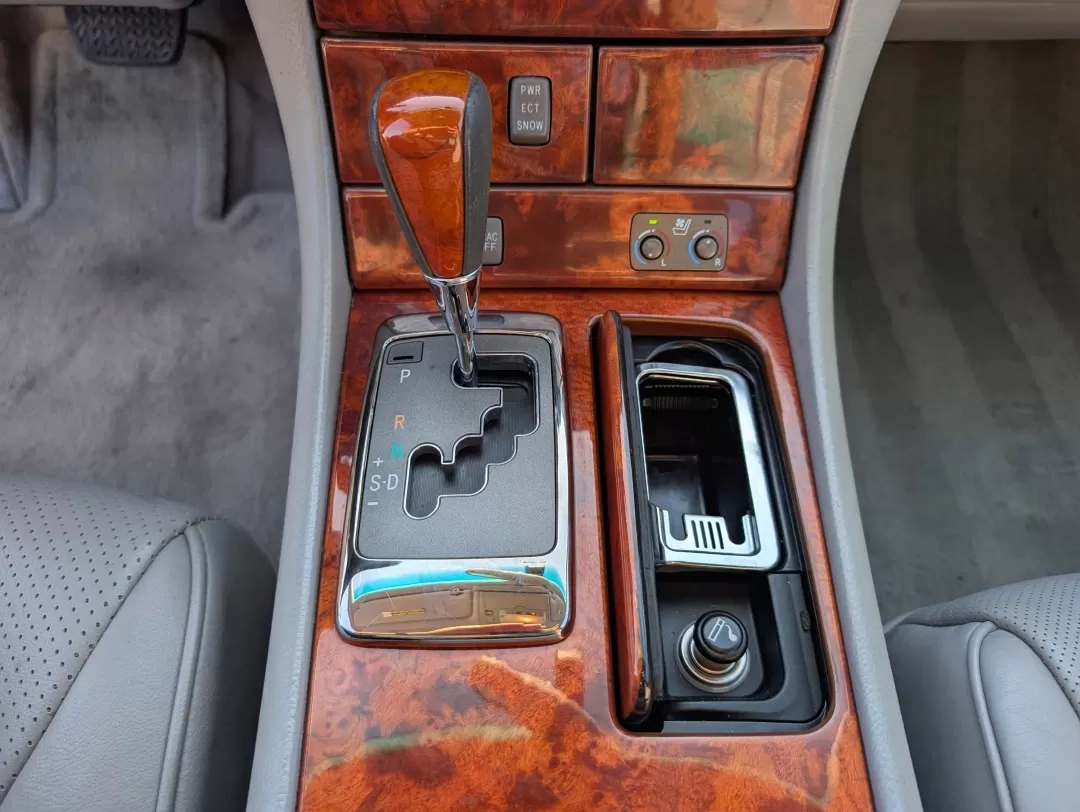 2004 Lexus LS 430 (JTHBN36F840) with an Other engine, located at 1430 Gateway Drive, Opelika, AL, 36801, (334) 239-0944, 32.637871, -85.409790 - **Discover Luxury and Comfort with the 2004 Lexus LS 430 at Gils Auto Your Premier Buy Here Pay Here Dealership in Phenix City, AL!**<br /> <br /> Are you on the hunt for a vehicle that combines elegance with performance, perfect for both daily commutes and weekend getaways? Look no further than th - Photo#13
