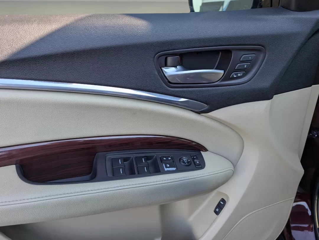 2015 Acura MDX (5FRYD3H25FB) with an Other engine, located at 1430 Gateway Drive, Opelika, AL, 36801, (334) 239-0944, 32.637871, -85.409790 - **Unleash Your Adventures with This 2015 Acura MDX at Gils Auto in Phenix City, AL!**<br /> <br /> Are you ready to elevate your family outings or weekend adventures? The 2015 Acura MDX is here to transform the way you travel-with a blend of luxury and practicality that makes it the perfect SUV for - Photo#8