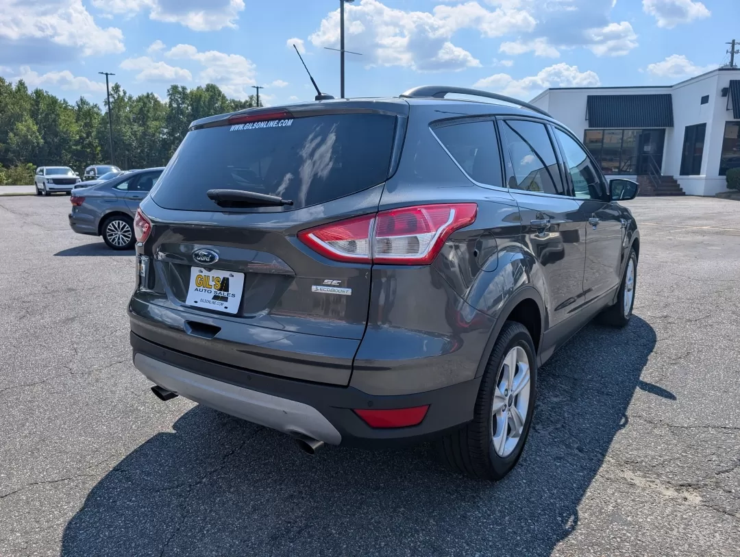 2016 Ford Escape SE (1FMCU0GX0GU) with an Other engine, located at 3959 U.S. 80 W, Phenix City, AL, 36870, (334) 297-4885, 32.469296, -85.135185 - Are you ready to elevate your daily commute or embark on weekend adventures without breaking the bank? Look no further than this 2016 Ford Escape SE, now available at Gils Auto in Phenix City, AL! This stylish sport utility vehicle is perfect for anyone seeking a reliable ride that marries comfort, - Photo#4