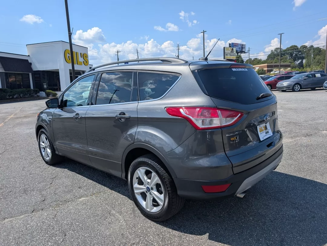 2016 Ford Escape SE (1FMCU0GX0GU) with an Other engine, located at 3959 U.S. 80 W, Phenix City, AL, 36870, (334) 297-4885, 32.469296, -85.135185 - Are you ready to elevate your daily commute or embark on weekend adventures without breaking the bank? Look no further than this 2016 Ford Escape SE, now available at Gils Auto in Phenix City, AL! This stylish sport utility vehicle is perfect for anyone seeking a reliable ride that marries comfort, - Photo#6