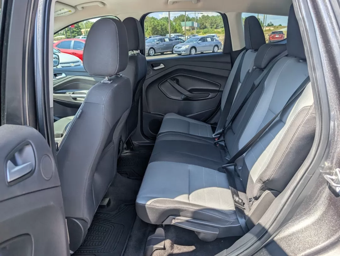 2016 Ford Escape SE (1FMCU0GX0GU) with an Other engine, located at 3959 U.S. 80 W, Phenix City, AL, 36870, (334) 297-4885, 32.469296, -85.135185 - Are you ready to elevate your daily commute or embark on weekend adventures without breaking the bank? Look no further than this 2016 Ford Escape SE, now available at Gils Auto in Phenix City, AL! This stylish sport utility vehicle is perfect for anyone seeking a reliable ride that marries comfort, - Photo#10