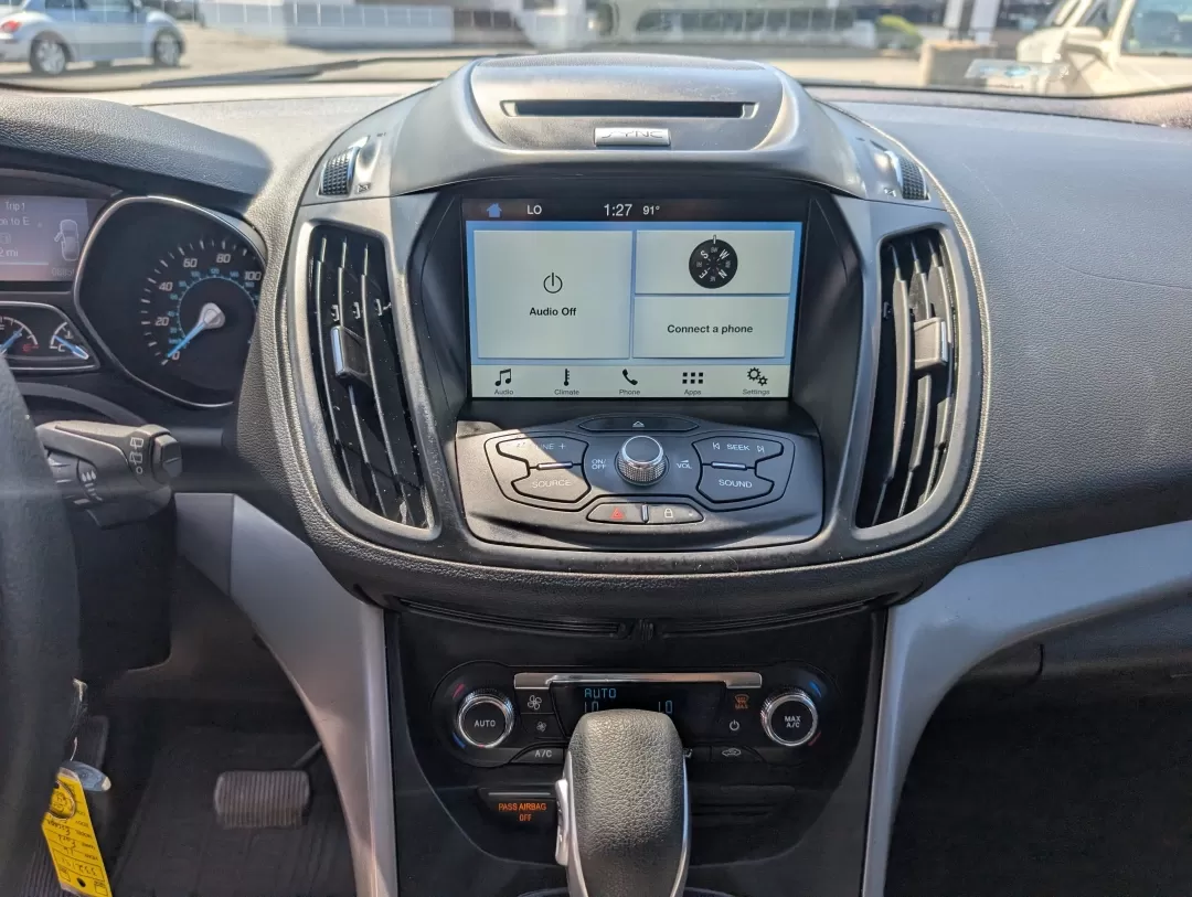 2016 Ford Escape SE (1FMCU0GX0GU) with an Other engine, located at 3959 U.S. 80 W, Phenix City, AL, 36870, (334) 297-4885, 32.469296, -85.135185 - Are you ready to elevate your daily commute or embark on weekend adventures without breaking the bank? Look no further than this 2016 Ford Escape SE, now available at Gils Auto in Phenix City, AL! This stylish sport utility vehicle is perfect for anyone seeking a reliable ride that marries comfort, - Photo#12