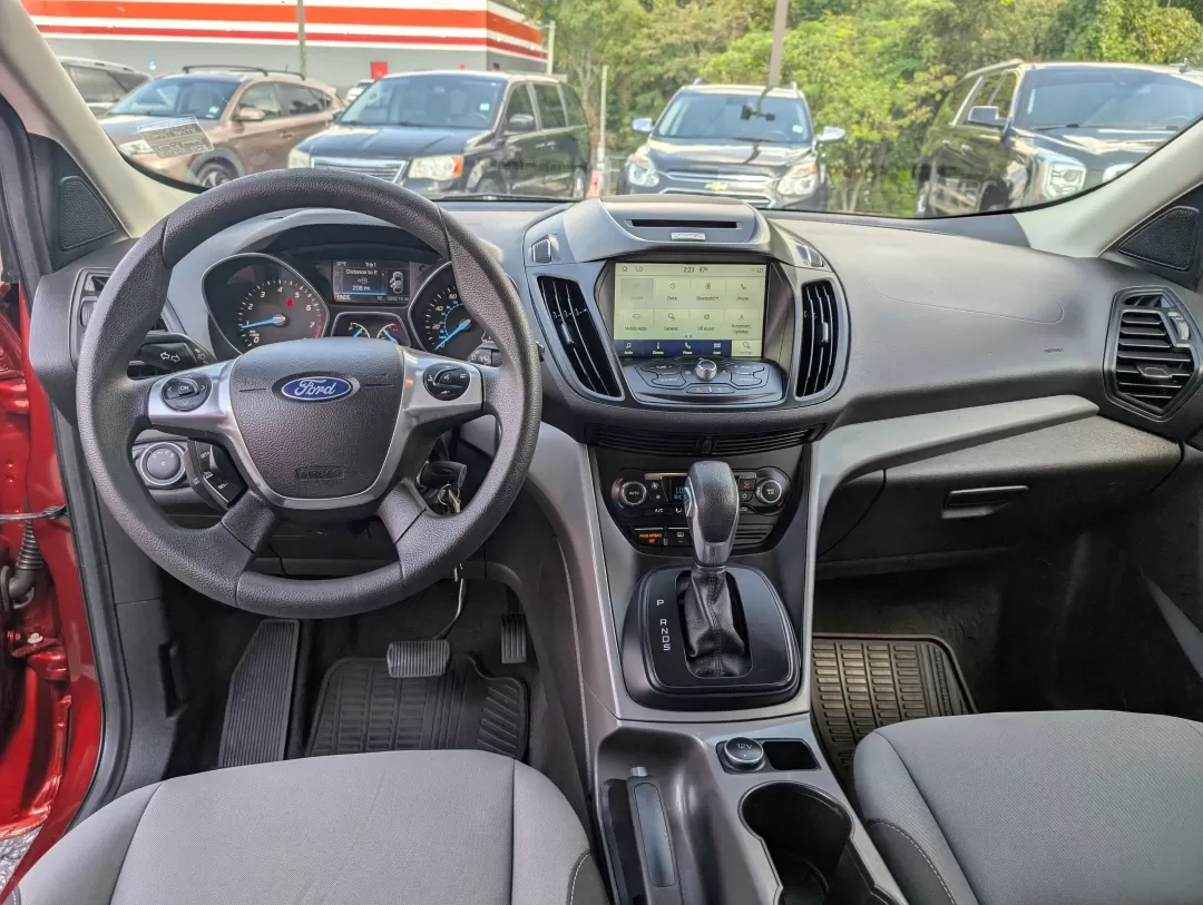 2016 Ford Escape SE (1FMCU9GX3GU) with an Other engine, located at 3959 U.S. 80 W, Phenix City, AL, 36870, (334) 297-4885, 32.469296, -85.135185 - **Experience Adventure in the 2016 Ford Escape SE Perfect for Your Next Journey!**<br /> <br /> If you're looking to elevate your lifestyle with a vehicle that's as versatile as your plans, the 2016 Ford Escape SE is your ideal companion. With ample space for a growing family, a sporty design, and - Photo#11