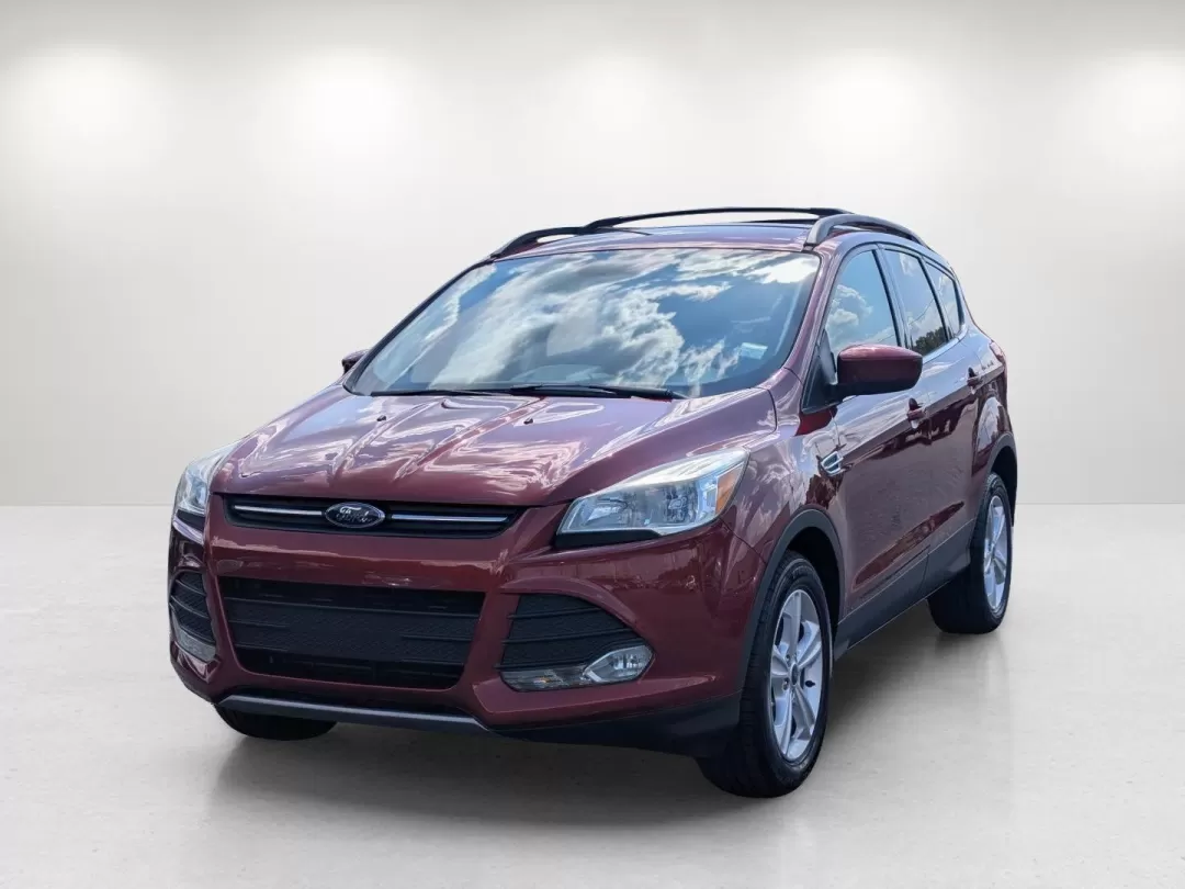 2016 Ford Escape SE (1FMCU9GX3GU) with an Other engine, located at 3959 U.S. 80 W, Phenix City, AL, 36870, (334) 297-4885, 32.469296, -85.135185 - **Experience Adventure in the 2016 Ford Escape SE Perfect for Your Next Journey!**<br /> <br /> If you're looking to elevate your lifestyle with a vehicle that's as versatile as your plans, the 2016 Ford Escape SE is your ideal companion. With ample space for a growing family, a sporty design, and - Photo#1