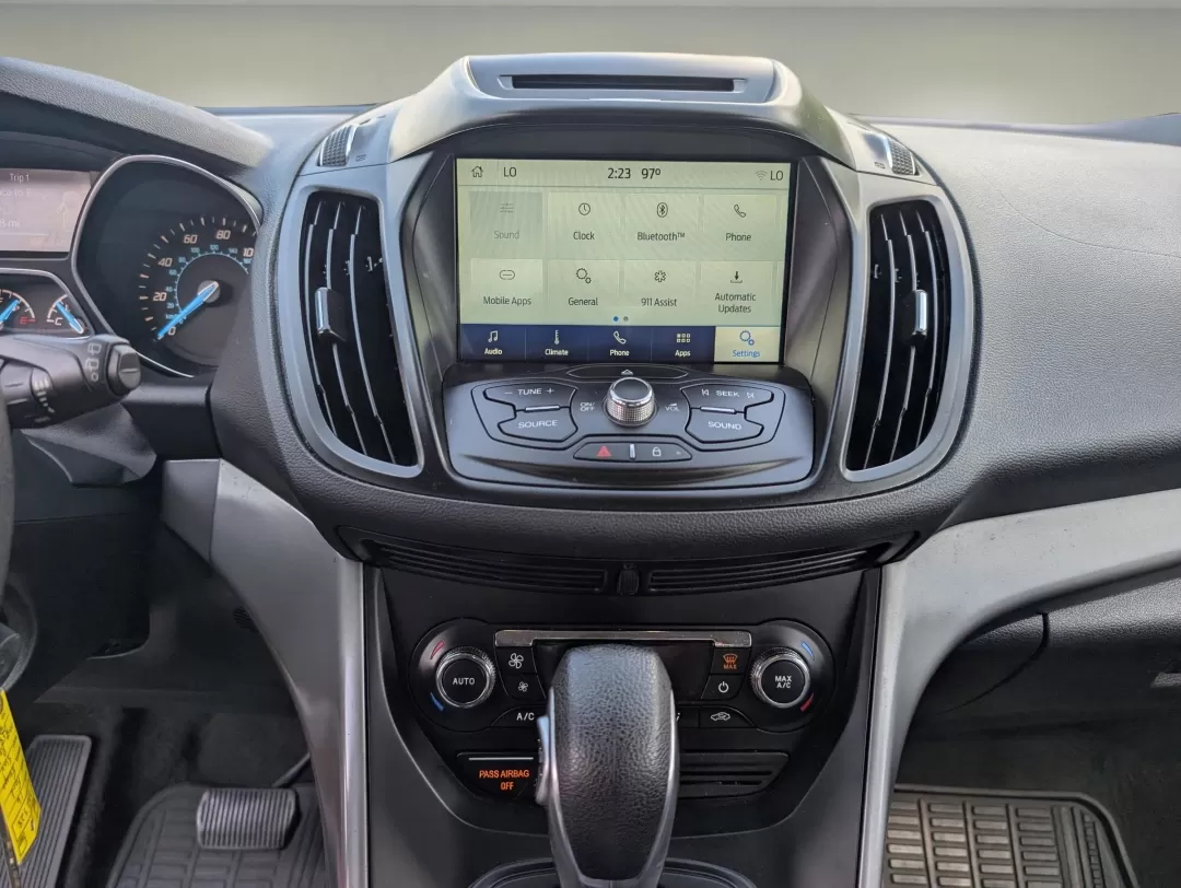 2016 Ford Escape SE (1FMCU9GX3GU) with an Other engine, located at 3959 U.S. 80 W, Phenix City, AL, 36870, (334) 297-4885, 32.469296, -85.135185 - **Experience Adventure in the 2016 Ford Escape SE Perfect for Your Next Journey!**<br /> <br /> If you're looking to elevate your lifestyle with a vehicle that's as versatile as your plans, the 2016 Ford Escape SE is your ideal companion. With ample space for a growing family, a sporty design, and - Photo#15