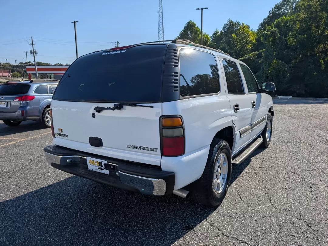 2005 /Tan/Neutral Chevrolet Tahoe LS (1GNEC13V65R) with an Other engine, located at 3959 U.S. 80 W, Phenix City, AL, 36870, (334) 297-4885, 32.469296, -85.135185 - 2005 Chevrolet Tahoe LS - Photo#4