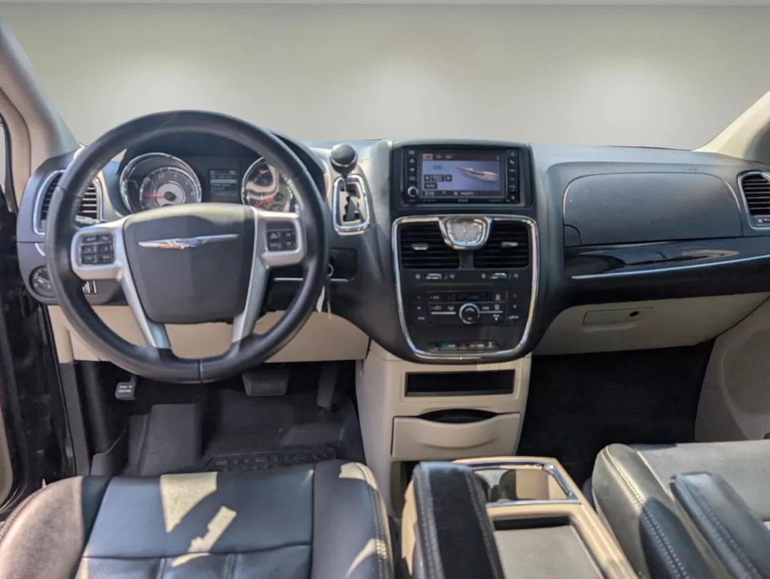 2012 /Black/Light Graystone Interior Chrysler Town and Country Touring (2C4RC1BG8CR) with an Other engine, located at 1430 Gateway Drive, Opelika, AL, 36801, (334) 239-0944, 32.637871, -85.409790 - 2012 Chrysler Town and Country Touring - Photo#12