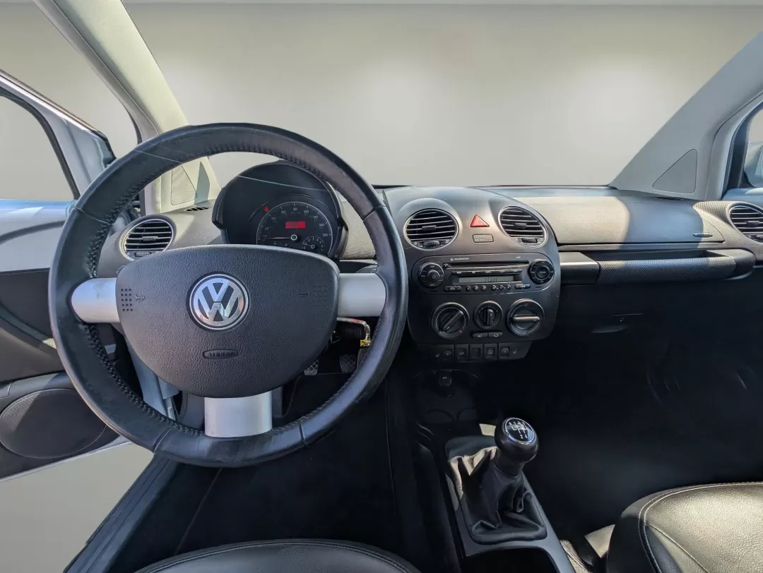 2009 Volkswagen New Beetle Coupe S (3VWPW31C29M) with an Other engine, located at 521 Old Farm Lane Rd, Prattville, AL, 36066, (334) 325-1505, 32.482460, -86.416367 - 2009 Volkswagen New Beetle Coupe S - Photo#10
