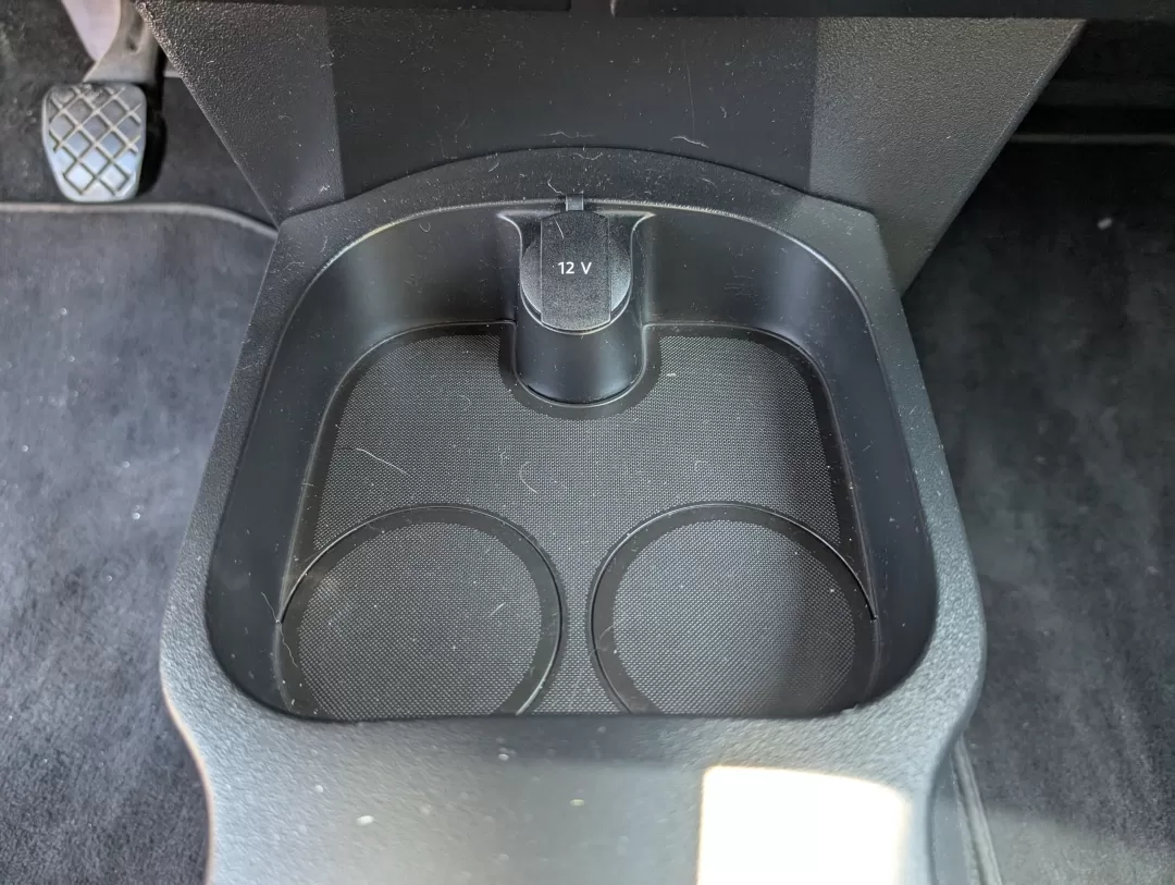 2009 Volkswagen New Beetle Coupe S (3VWPW31C29M) with an Other engine, located at 3959 U.S. 80 W, Phenix City, AL, 36870, (334) 297-4885, 32.469296, -85.135185 - 2009 Volkswagen New Beetle Coupe S - Photo#14