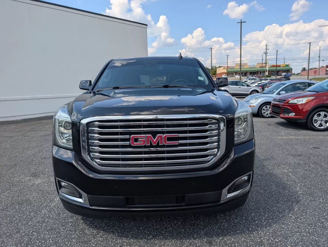 2020 /Jet Black GMC Yukon XL SLT Standard Edition (1GKS1JKC7LR) with an Other engine, located at 3959 U.S. 80 W, Phenix City, AL, 36870, (334) 297-4885, 32.469296, -85.135185 - 2020 GMC Yukon XL SLT Standard Edition - Photo#1