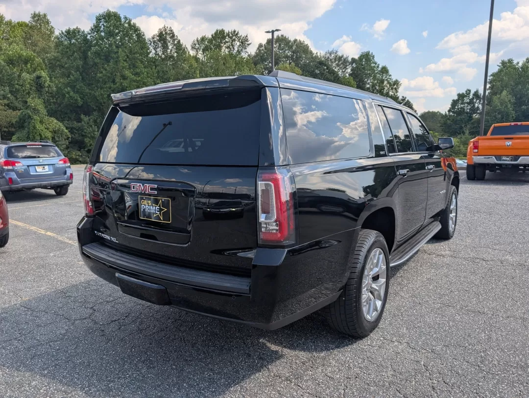 2020 /Jet Black GMC Yukon XL SLT Standard Edition (1GKS1JKC7LR) with an Other engine, located at 3959 U.S. 80 W, Phenix City, AL, 36870, (334) 297-4885, 32.469296, -85.135185 - 2020 GMC Yukon XL SLT Standard Edition - Photo#4