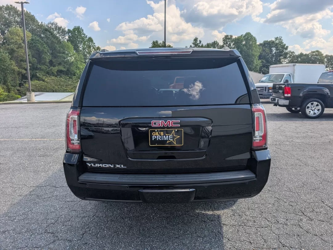 2020 /Jet Black GMC Yukon XL SLT Standard Edition (1GKS1JKC7LR) with an Other engine, located at 3959 U.S. 80 W, Phenix City, AL, 36870, (334) 297-4885, 32.469296, -85.135185 - 2020 GMC Yukon XL SLT Standard Edition - Photo#5