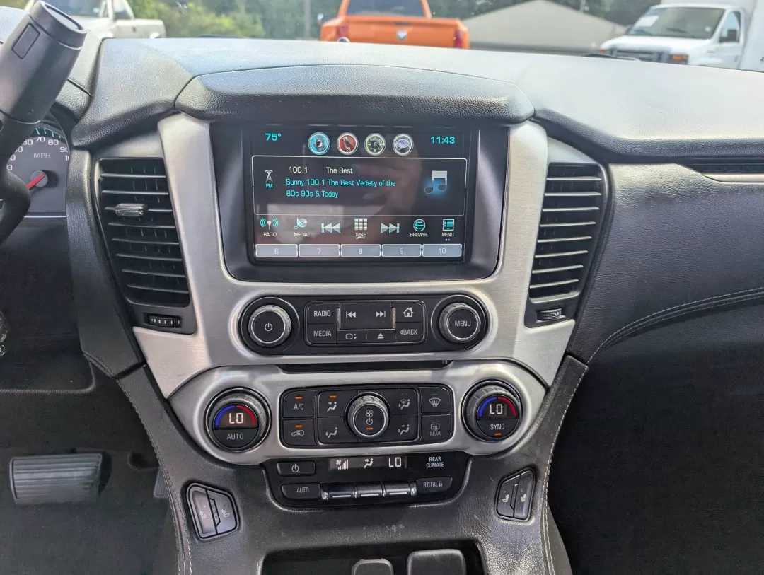 2020 /Jet Black GMC Yukon XL SLT Standard Edition (1GKS1JKC7LR) with an Other engine, located at 3959 U.S. 80 W, Phenix City, AL, 36870, (334) 297-4885, 32.469296, -85.135185 - 2020 GMC Yukon XL SLT Standard Edition - Photo#13