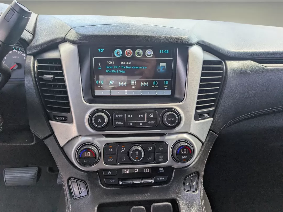 2020 /Jet Black GMC Yukon XL SLT Standard Edition (1GKS1JKC7LR) with an Other engine, located at 7000 Northlake Connector, Columbus, GA, 31904, (706) 987-8085, 32.524975, -84.978134 - 2020 GMC Yukon XL SLT Standard Edition - Photo#13
