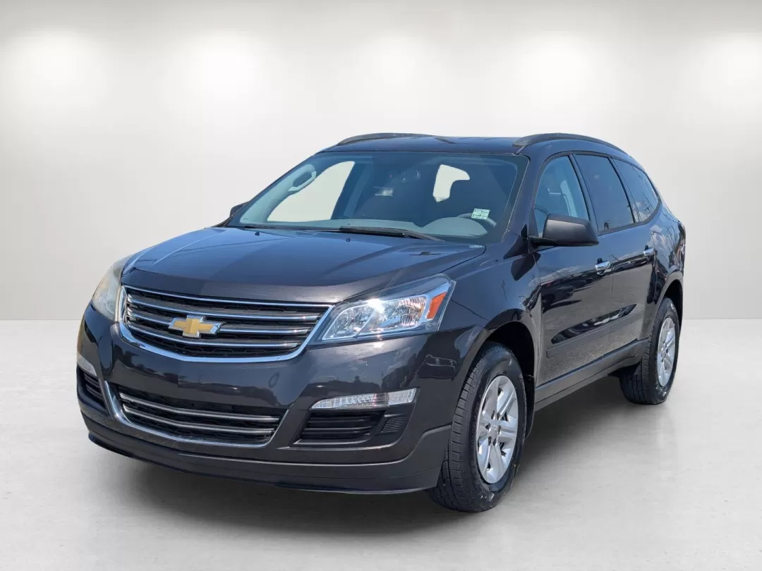 2015 /Dark Titanium/Light Titanium Chevrolet Traverse LS (1GNKRFEDXFJ) with an Other engine, located at 3959 U.S. 80 W, Phenix City, AL, 36870, (334) 297-4885, 32.469296, -85.135185 - **Discover Your Next Adventure with the 2015 Chevrolet Traverse LS at Gils Auto!**<br /> <br /> Are you ready to elevate your family's adventures or conquer your daily commute? The 2015 Chevrolet Traverse LS is your answer, designed with ample space and modern features to accommodate every need. Fro - Photo#1